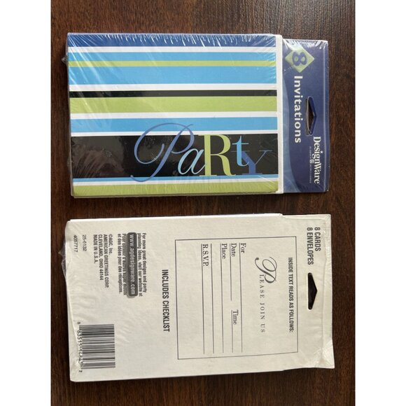 NEW Lot 2 DesignWare Party Invitations 16 Cards + Envelopes | Retro Striped USA - Picture 5 of 5